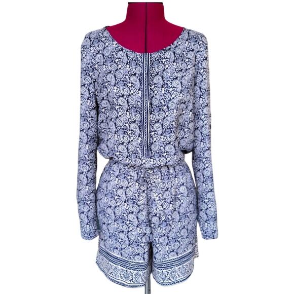 LOFT Dark Navy Blue and White Paisley Long Tab Sleeve Romper Playsuit sz 2 - Picture 3 of 9